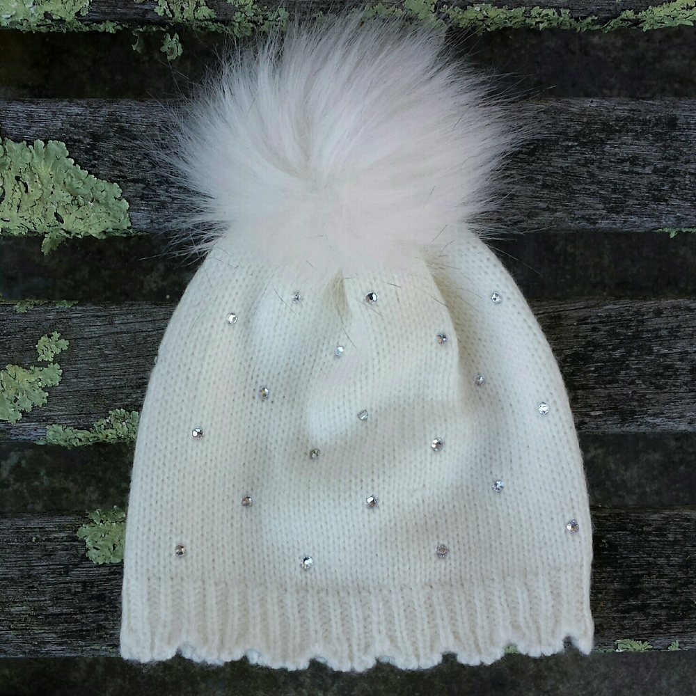 Nicole Miller White Knit Rhinestone & Fur Pompom Winter Baby Beanie Hat